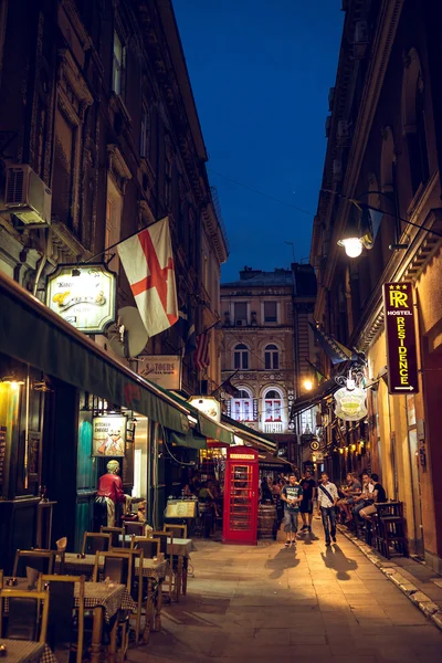 Rua verão vida em Sarajevo — Fotografia de Stock