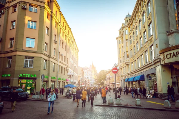 Ulice Moskwy w zachód słońca — Zdjęcie stockowe