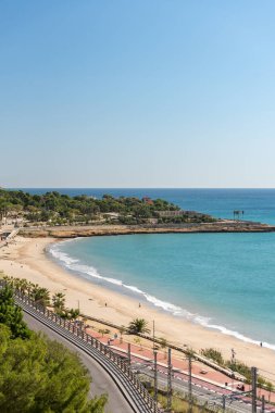 Tarragona, İspanya: 2020 Eylül: 27 Eylül: İspanya 'da yaz mevsiminde Tarragona limanının manzaraları.