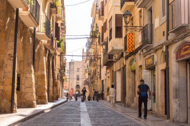 Tarragona, İspanya: 27 Eylül: İspanya 'nın Tarragona şehrinde güneşli bir gün - UNESCO' nun Dünya Mirası Alanı.