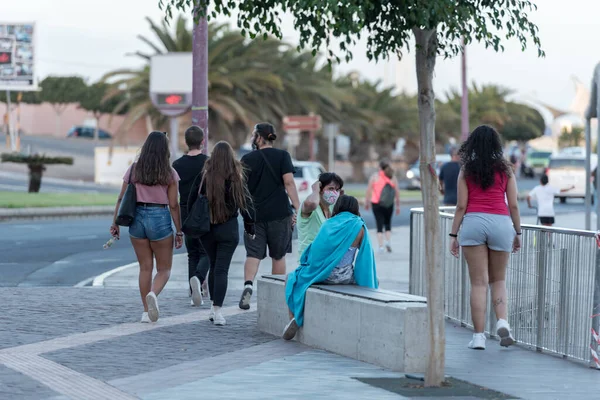 Puerto Del Rosario Fuerteventura España 2020 Octubre Gente Camina Ciudad —  Fotos de Stock