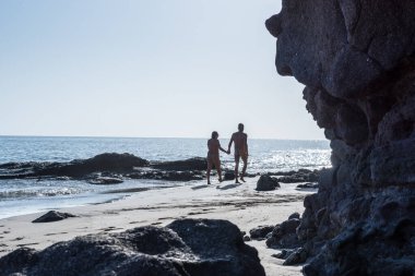 Playa de la Seora, İspanya - 2020 Ekim 7: Fuerteventura Kanarya Adası 'ndaki çıplaklar plajı. 21 Aralık 2011, Playa de la Senora, İspanya