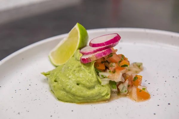 Acompañamiento Vegetal Plato Blanco — Foto de Stock