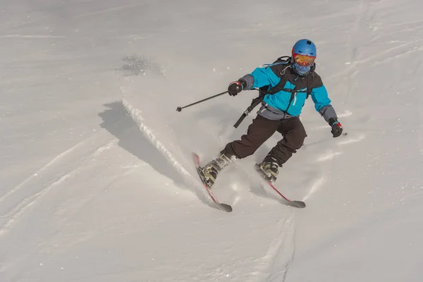 Grandvalira Andorra 2021 Januar Junger Mann Beim Skifahren Den Pyrenäen — Stockfoto