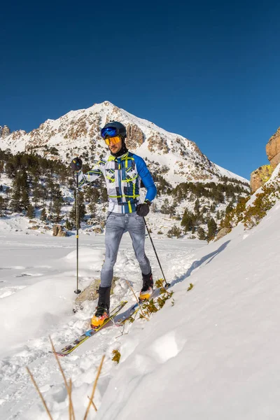 Grau Roig Andorra 2021 Jan Mann Den Bergen Übt Das — Stockfoto