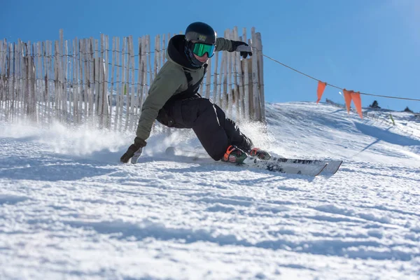 Tarter Andorra 2021 Február Ingyenes Stílus Síelő Grandvalira Központban 2021 — Stock Fotó