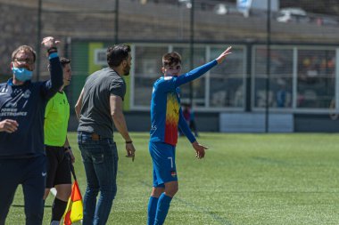 Encamp, Andorra: 2021 Nisan 04: Iker FCA, 4 Nisan 2021 tarihinde Andorra, Andorra 'da bulunan Prada de Moles Stadyumu' nda FC Andorra ve Ibiza arasında oynanan İkinci Lig B maçında oynamaktadır.