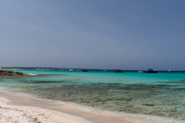 Formentera 'daki Illetes plajı, İspanya' daki Balear Adaları.