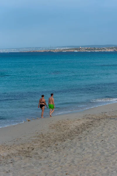 Formentera Spanien 2021 Menschen Genießen Den Strand Von Llevant Auf — Stockfoto