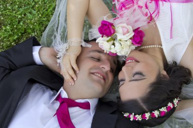 mutlu sadece evli çift