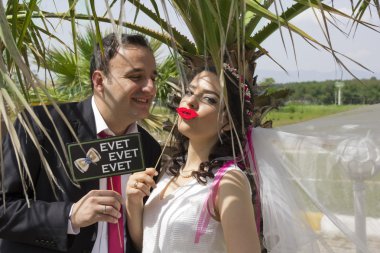 mutlu sadece evli çift