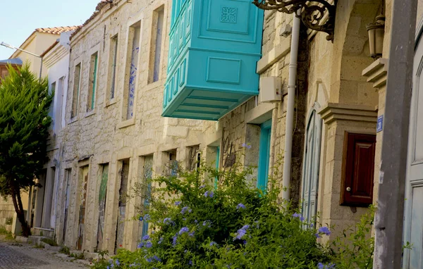 Casas Coloridas Pedra Rua Estreita Alacati Cesme Izmir — Fotografia de Stock