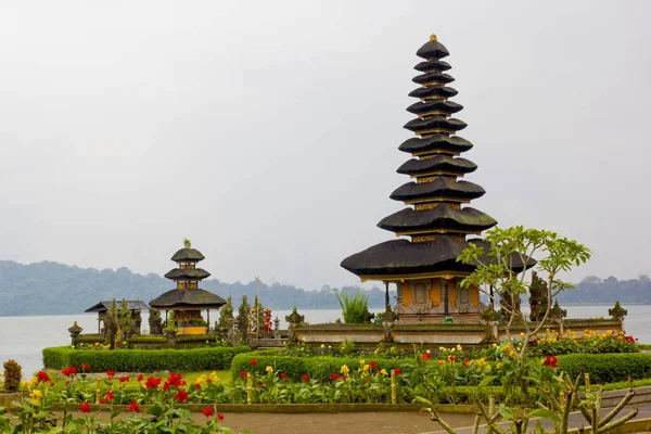 Pura Ulun Danu Bratan Tempel Bali Eiland Ndone — Stockfoto