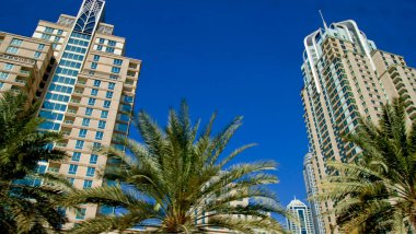 Dubai 'deki güzel marina manzarası Birleşik Arap Emirlikleri.