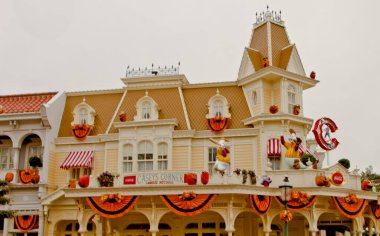 Disneyland parkının güzel manzarası, Paris, Fransa