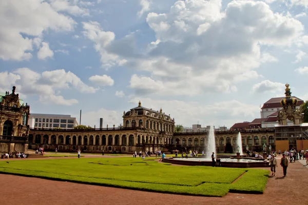 Scéna ve městě Dresden, Německo — Stock fotografie