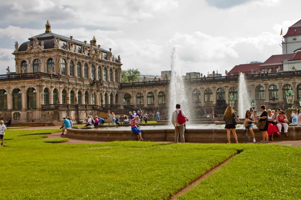 Scéna ve městě Dresden, Německo — Stock fotografie