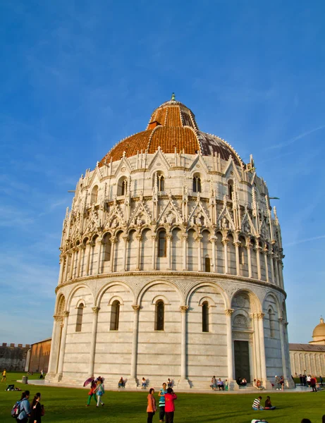 Pisa ve mucize alan — Stok fotoğraf