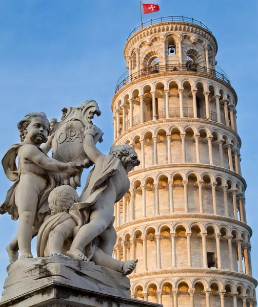 Torre inclinada de Pisa, Italia — Foto de Stock