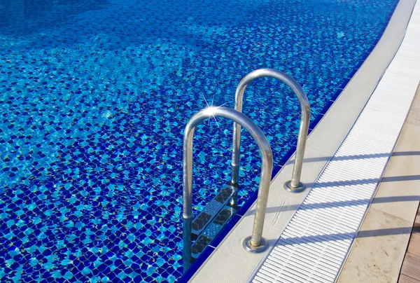 Swimming pool — Stock Photo, Image