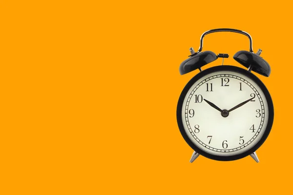 Reloj Despertador Sobre Fondo Naranja Concepto Negocio Copyspace —  Fotos de Stock