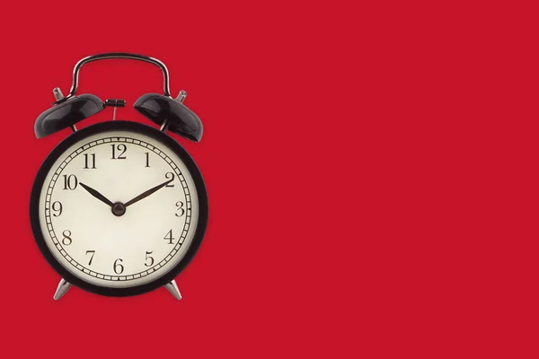 Reloj Despertador Sobre Fondo Rojo Concepto Negocio Copyspace —  Fotos de Stock