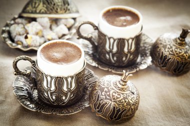 Türk lokumu ile Türk kahvesi