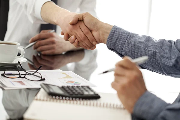 Business people hand shake — Stock Photo, Image