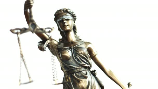 Статуя правосудия — стоковое видео