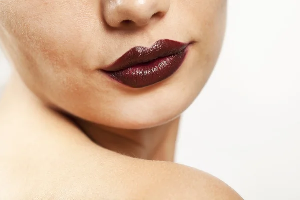 Belleza labios de mujer joven —  Fotos de Stock