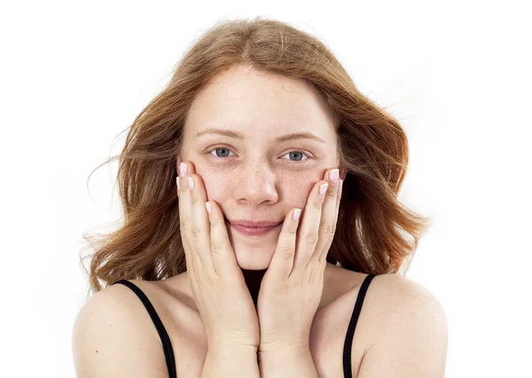 Retrato de una joven sonriente — Foto de Stock