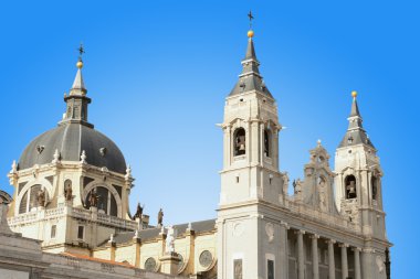 Madrid 'deki Almudena Katedrali