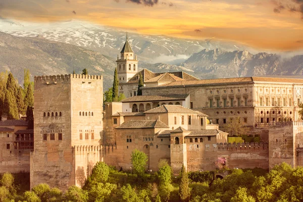 Alhambra castle sunset — Stock Photo, Image