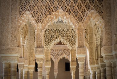 Alhambra ayağı iç