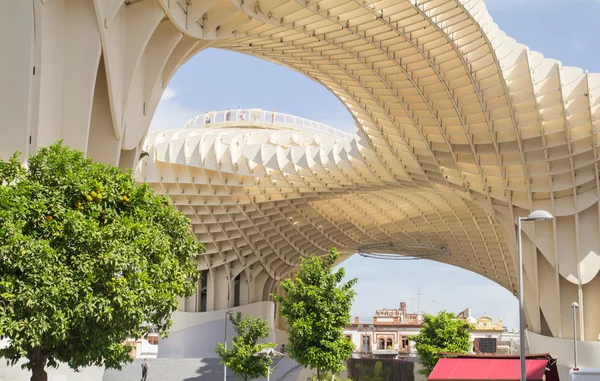 Seville metropol şemsiye fütüristik mimarisi — Stok fotoğraf