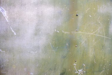 Beyaz sprey boya ile eski metal duvar dokusu