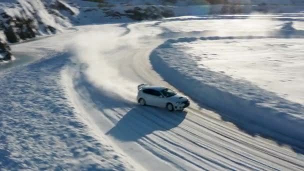 Corrida de rali de gelo no inverno — Vídeo de Stock