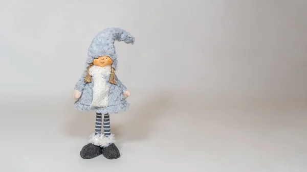 Nahaufnahme Der Niedlichen Puppe Auf Weißem Hintergrund Dekorative Attraktive Puppe — Stockfoto