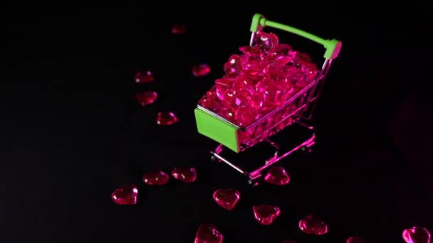 Coeur Rouge Forme Dans Panier Petit Chariot Supermarché Plein Cœurs — Video
