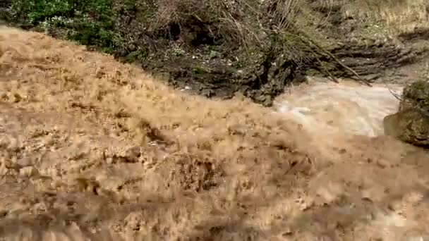 Smukt Landskab Bjergflod Fantastisk Mystisk Natur Bjergvandløb Gennem Bjergrigt Terræn – Stock-video