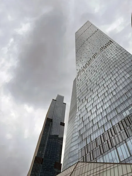 Facade Modern Skyscraper Glass Walls Contemporary Tall Skyscraper Glass Walls — Stock Photo, Image