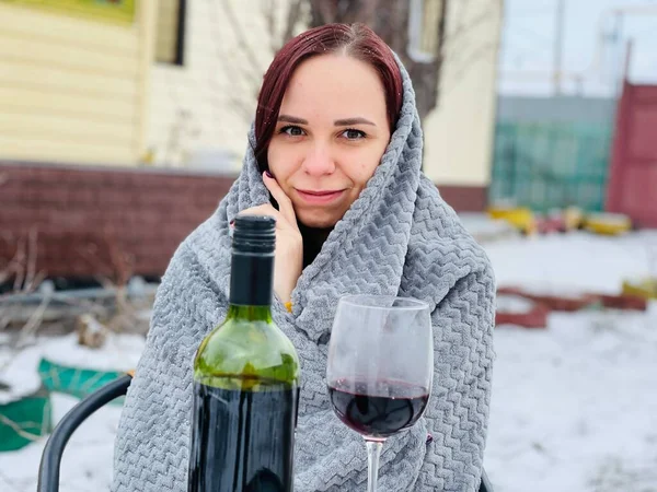 Young Woman Sitting Yard Drinking Red Wine Snowy Weather Female — Stock Photo, Image