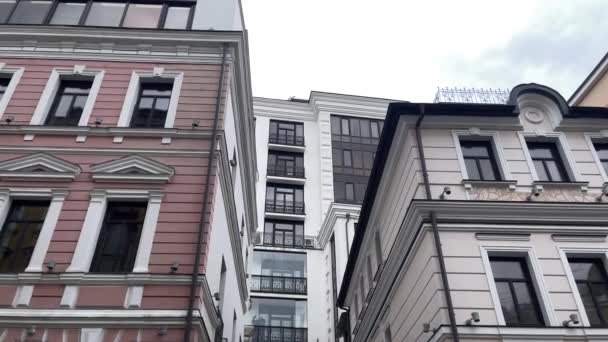Fasáda Vícepodlažní Panelové Budovy Obytná Budova Mnoha Byty Apartmánový Dům — Stock video