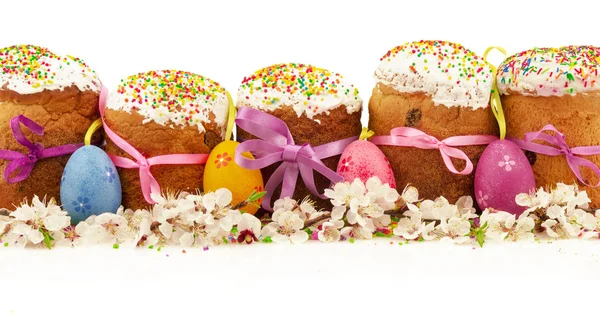 Easter cakes with colorful eggs — Stock Photo, Image