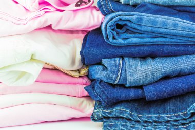 Fitness elbise yığını