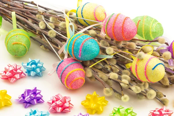 Easter eggs and willow — Stock Photo, Image