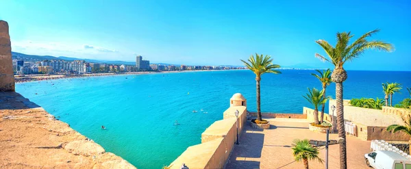 Панорамний Вид Оборонних Стін Берегової Лінії Пляжу Пеніскола Кастелон Іспанія — стокове фото