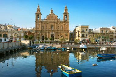  Msida Parish Kilisesi