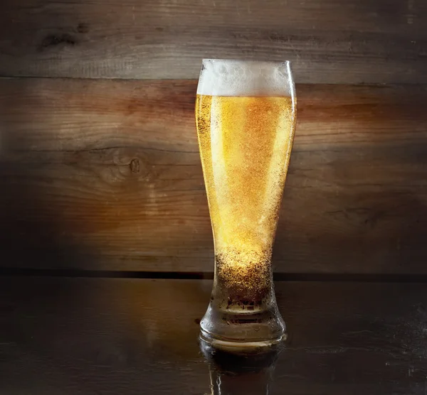 Luce fredda Birra vetro — Foto Stock