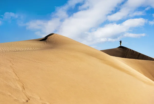 Paesaggio con dune di sabbia di Maspalomas — Foto Stock